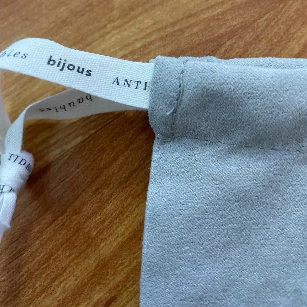 Anthropologie‎ small Jewelry Dust Bag